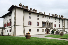 Sguardi d’arte, storia e ambiente a Prato: "La Villa Medicea di Artimino. Storie e storie dopo i Lorena"
